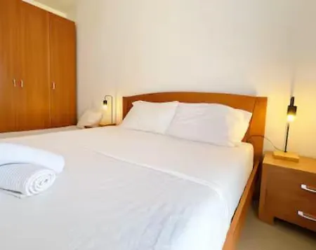 Апартаменты Water St Julians